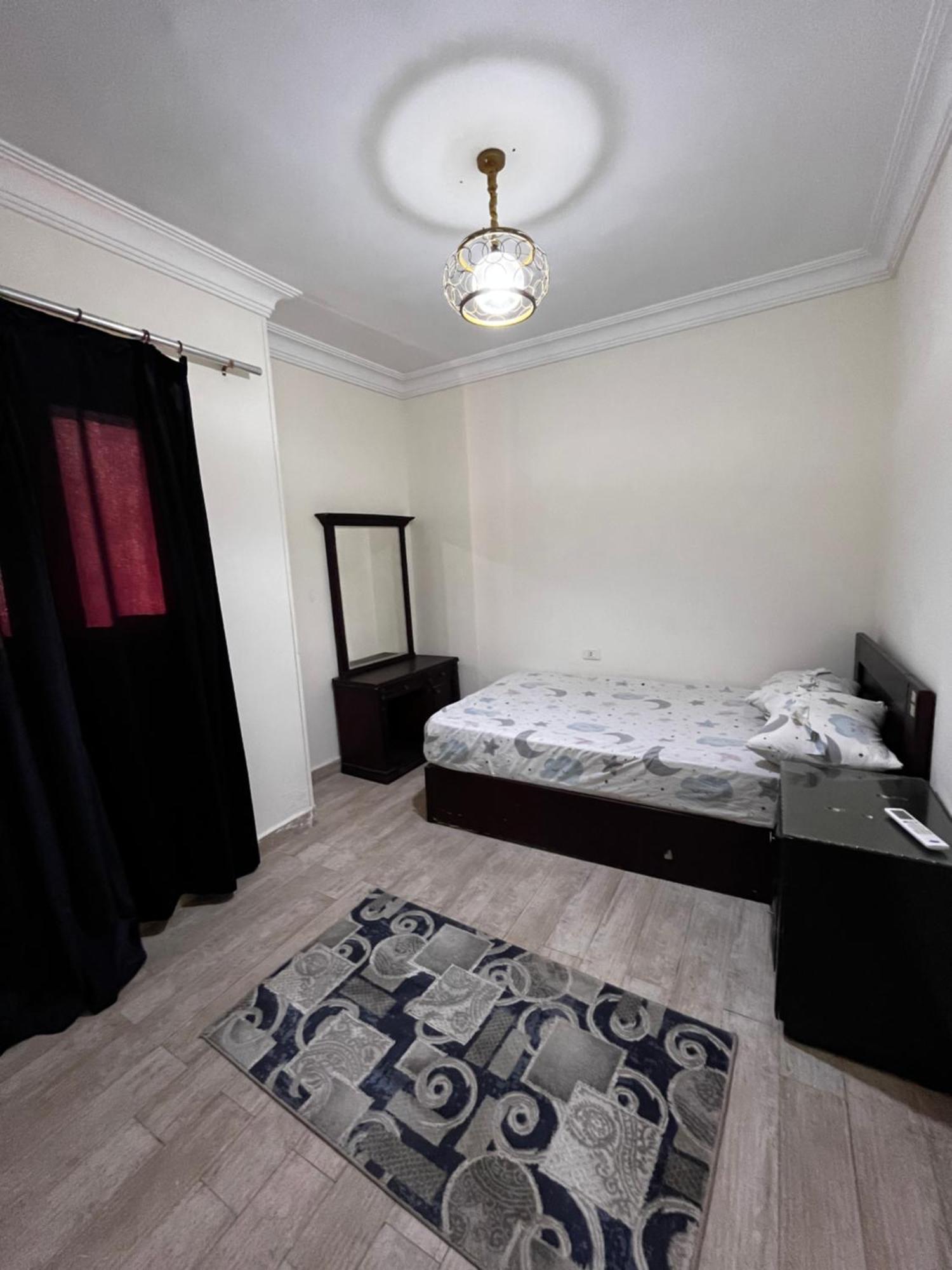Apartment Overlooking The Nile Cairo